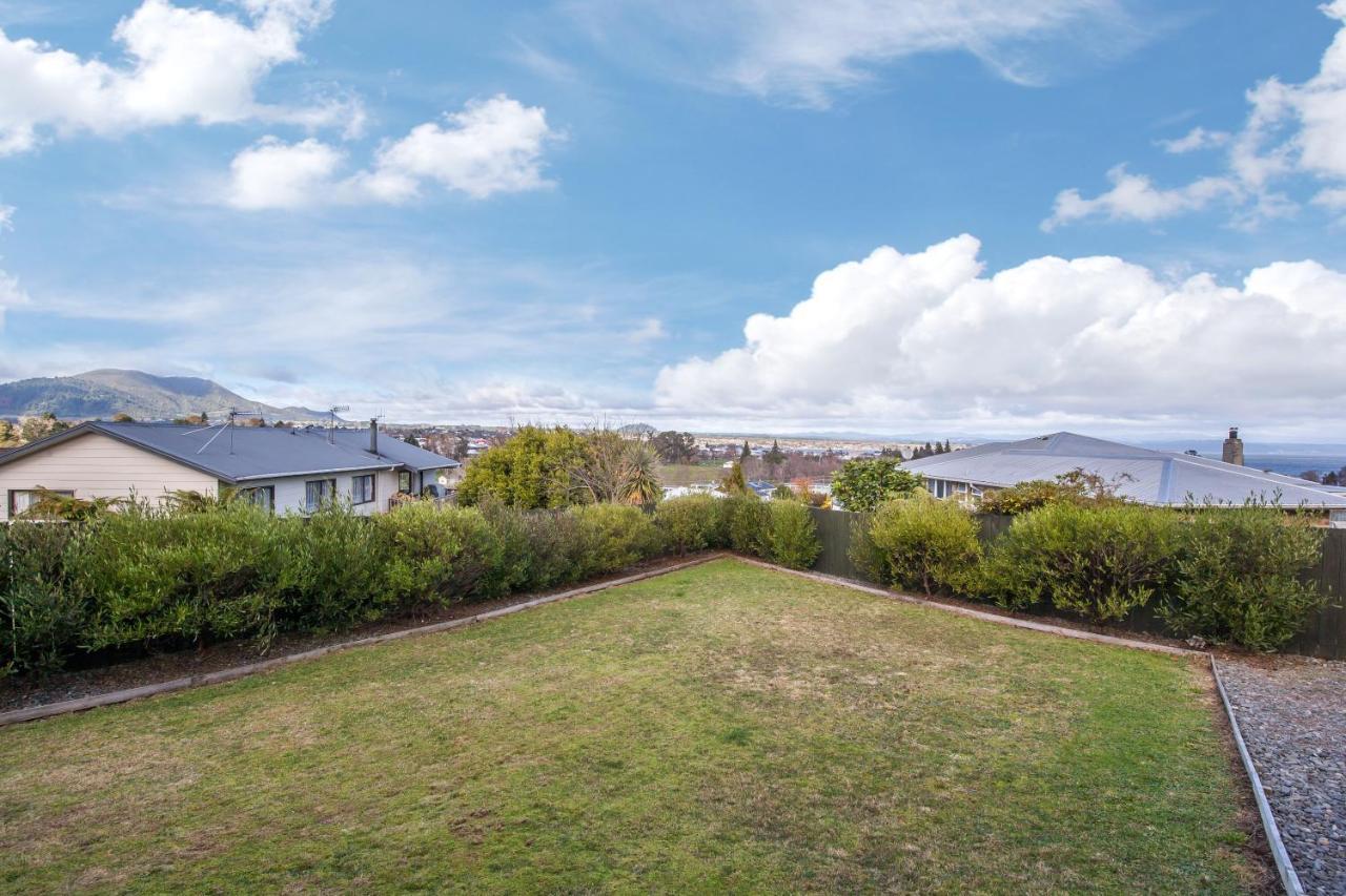 Kaihua Lookout - Taupo Holiday Home Exterior foto