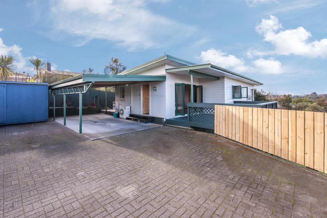 Kaihua Lookout - Taupo Holiday Home Exterior foto